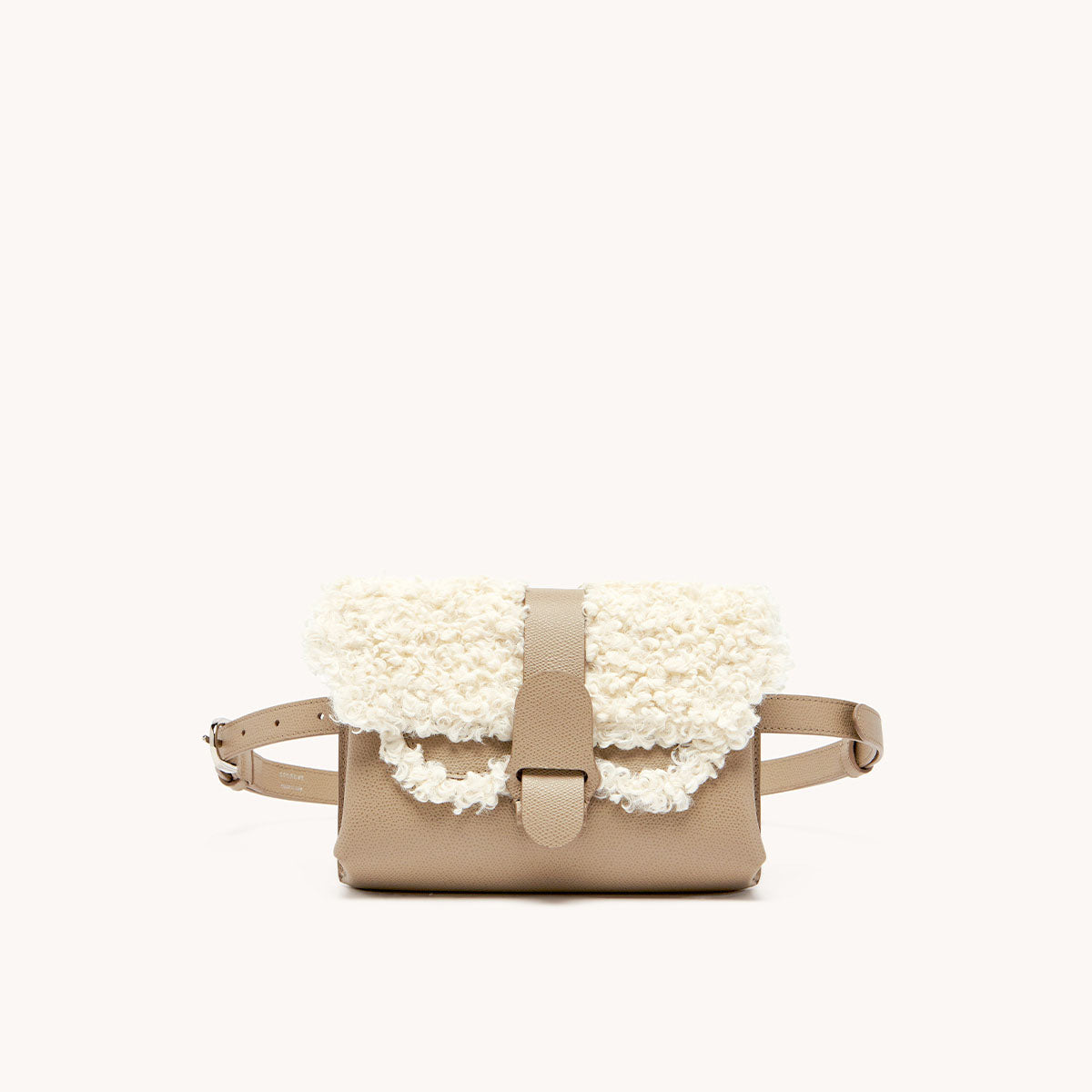 Last Chance | Après Aria Belt Bag | Faux Shearling