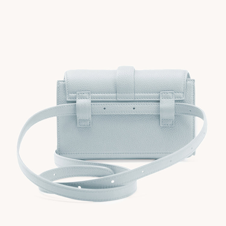 Mini Aria Élevée Belt Bag | Piccola 3 main