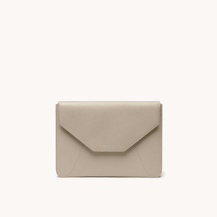 See The Senreve Red Carpet Clutch In Two Stunning Colors - the primpy sheep